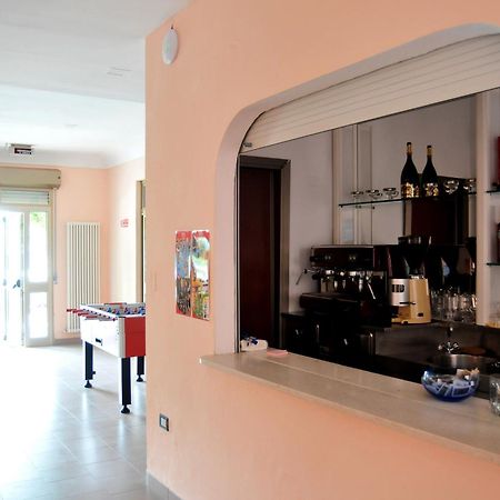 Stella - Casa Per Ferie Hotel Bellaria – Igea Marina Kültér fotó