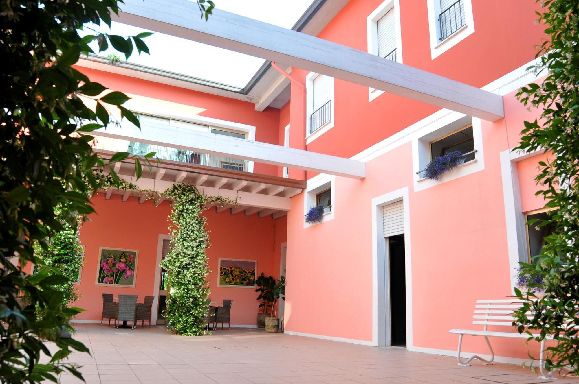 Stella - Casa Per Ferie Hotel Bellaria – Igea Marina Kültér fotó